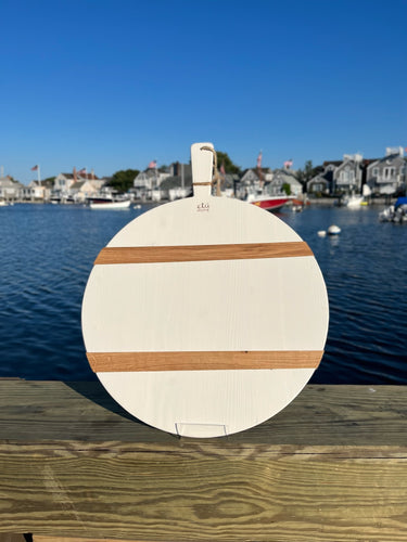 White Round Mod Charcuterie Board with wood inlay