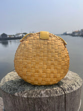 Load image into Gallery viewer, Vintage Wicker Circle Purse w/ Gems