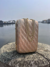 Load image into Gallery viewer, Vintage Metallic Gold Square Wicker Mini Purse