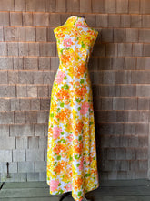 Load image into Gallery viewer, Vintage Yellow Floral Mock Cowl Neck Sleeveless Maxi