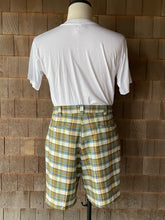 Load image into Gallery viewer, Vintage Plaid Shorts