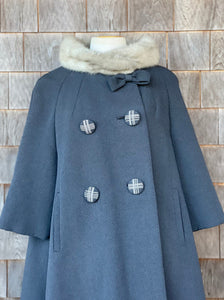 Vintage Boulevard Room Gray Wool Coat with Mink Collar