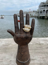Load image into Gallery viewer, Vintage Gold Leaf Ring with Rhinestones