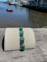 Load image into Gallery viewer, Vintage Jade Green Color Square Plated Bracelet
